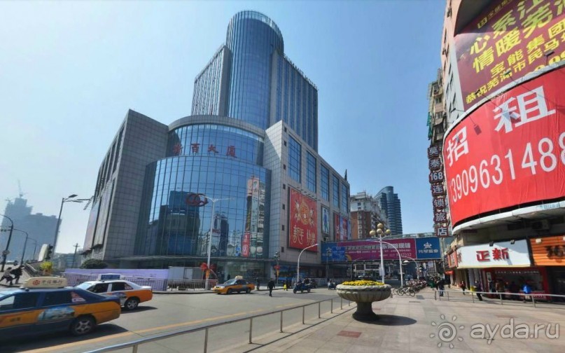 УХУ-центр автомобилестроения в Китае