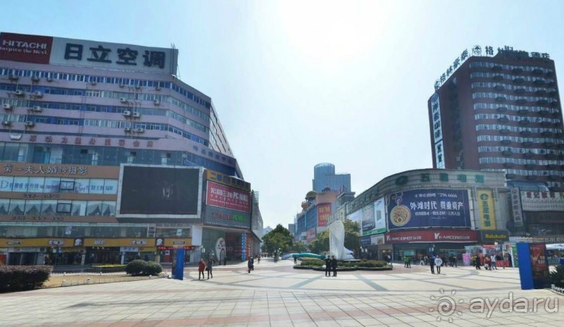 УХУ-центр автомобилестроения в Китае