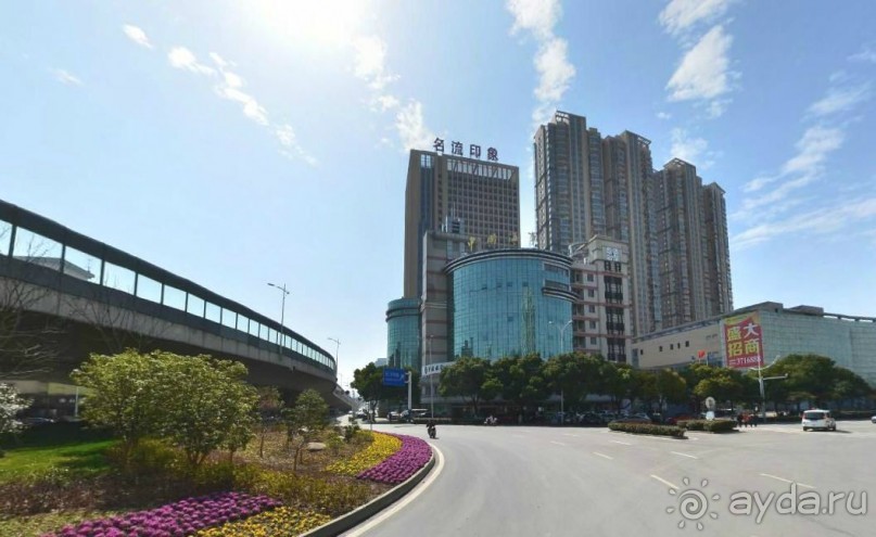 УХУ-центр автомобилестроения в Китае