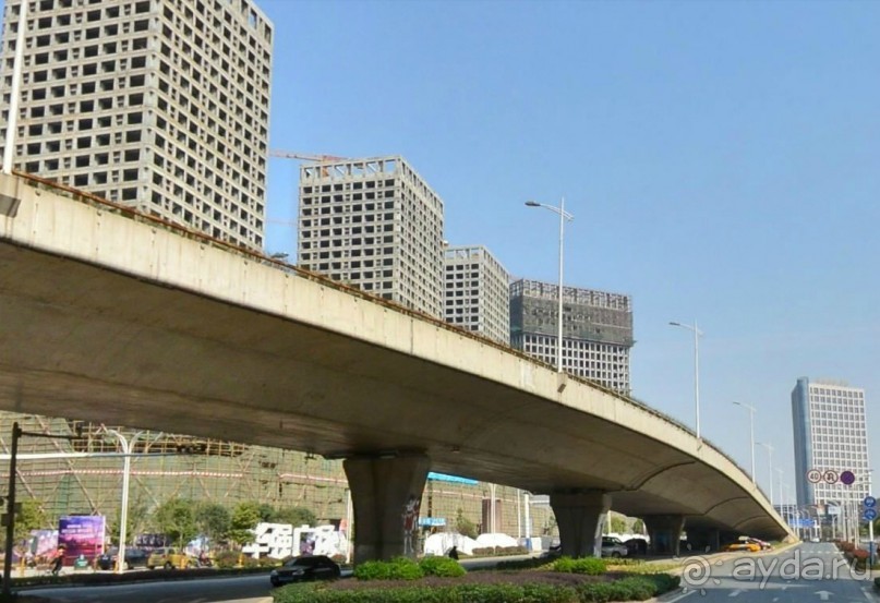 УХУ-центр автомобилестроения в Китае