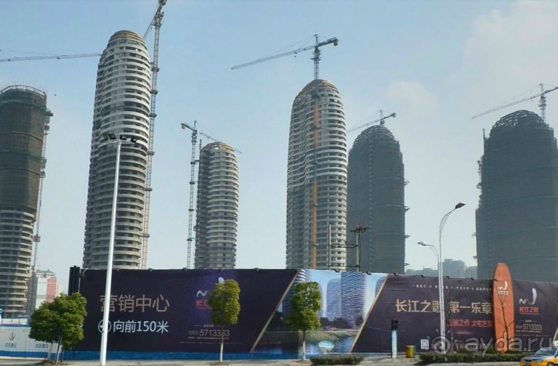 УХУ-центр автомобилестроения в Китае