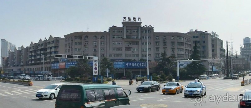 УХУ-центр автомобилестроения в Китае