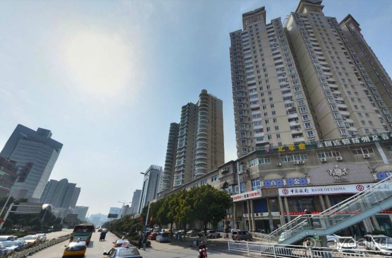 УХУ-центр автомобилестроения в Китае