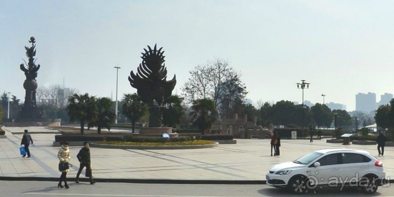 УХУ-центр автомобилестроения в Китае