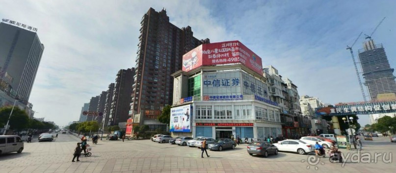 УХУ-центр автомобилестроения в Китае