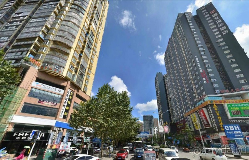 ЦЗУНЬИ-младший брат Гонконга