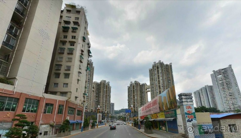 ЦЗУНЬИ-младший брат Гонконга