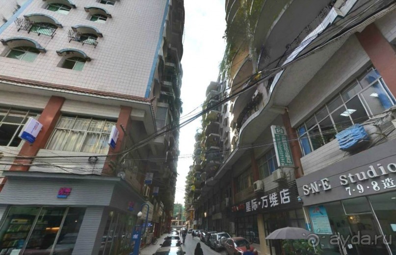 ЦЗУНЬИ-младший брат Гонконга