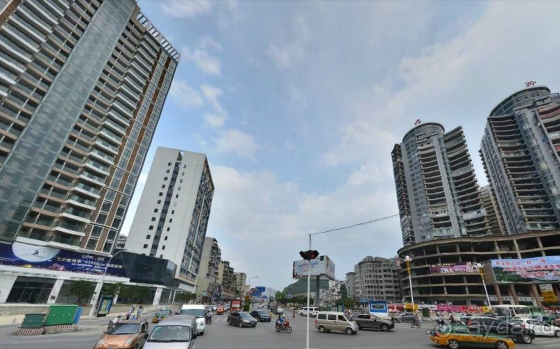 ЦЗУНЬИ-младший брат Гонконга