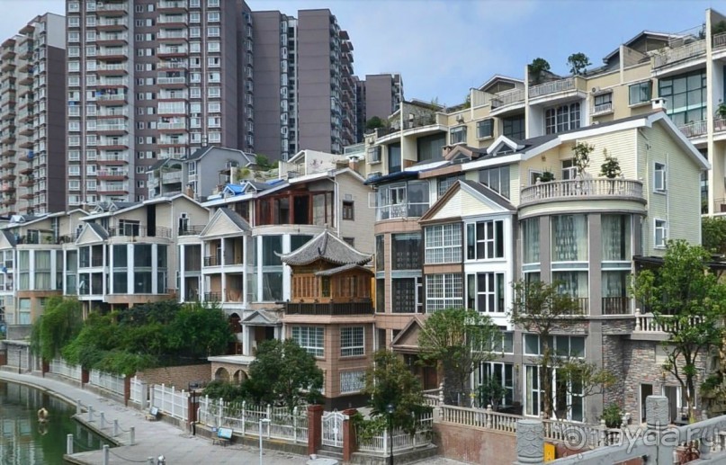 ЦЗУНЬИ-младший брат Гонконга