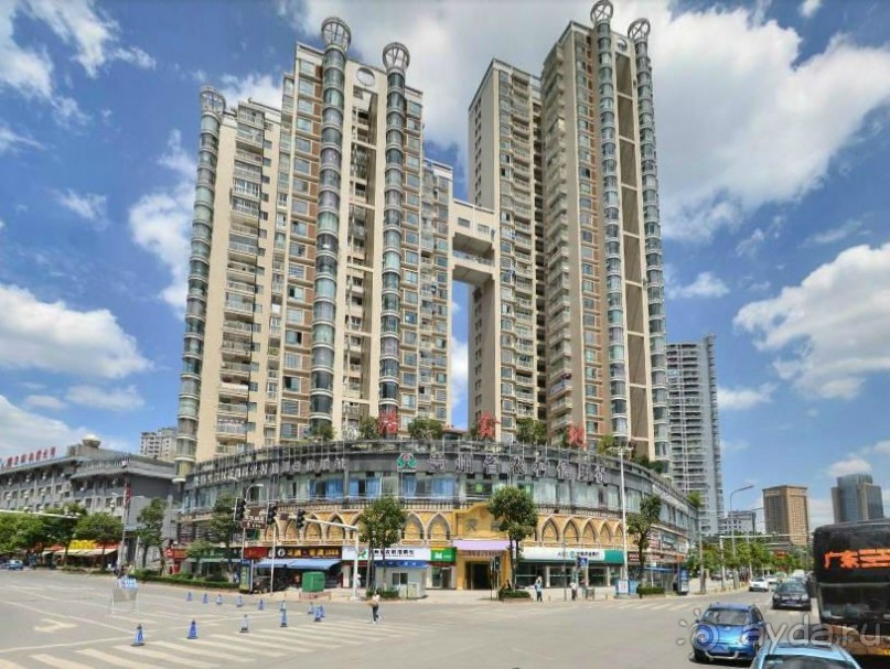 ЦЗУНЬИ-младший брат Гонконга