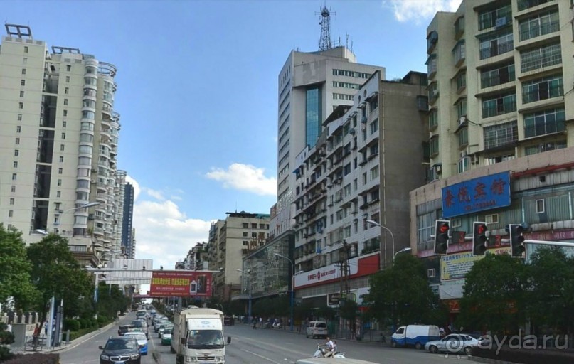 ЦЗУНЬИ-младший брат Гонконга