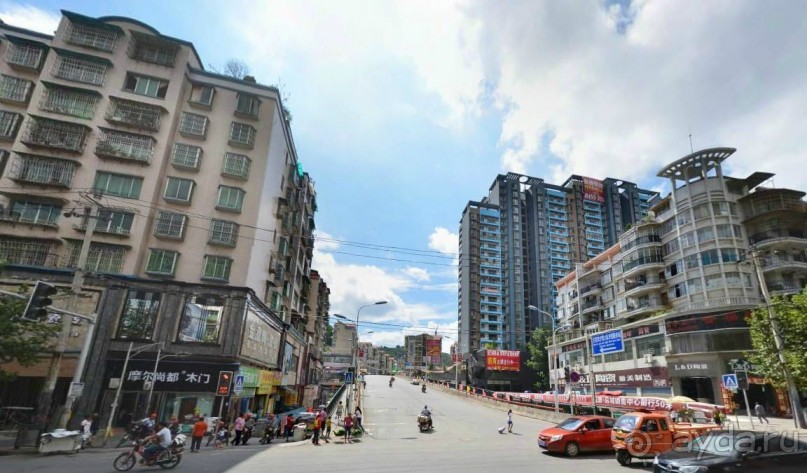 ЦЗУНЬИ-младший брат Гонконга