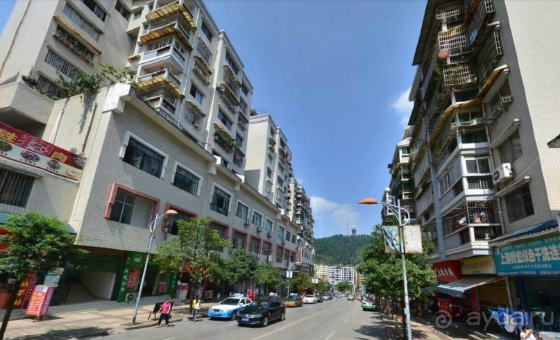 ЦЗУНЬИ-младший брат Гонконга