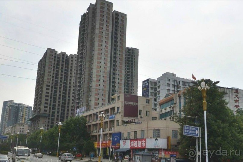 ЦЗУНЬИ-младший брат Гонконга