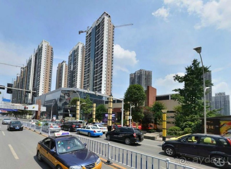 ЦЗУНЬИ-младший брат Гонконга