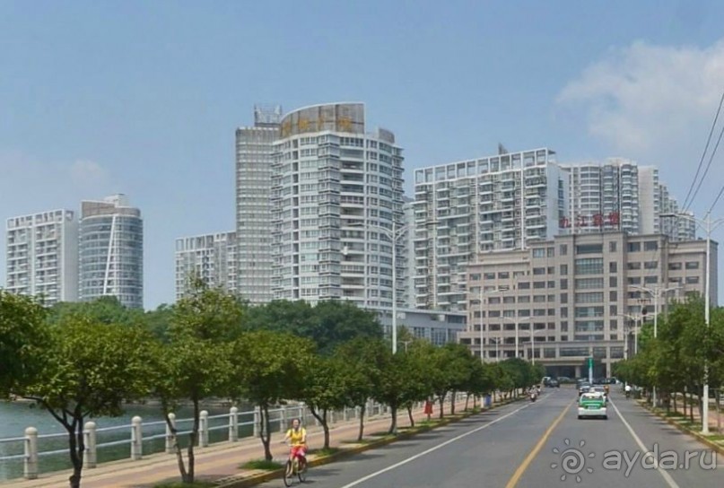 ЦЗЮЦЗЯН-город озёр