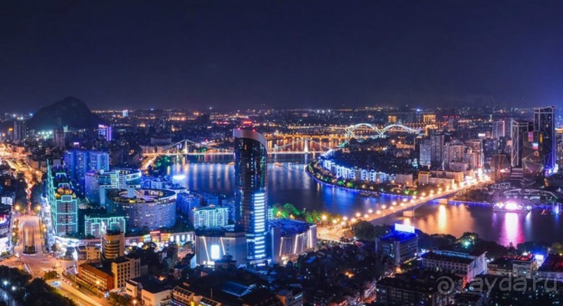 ЛЮЧЖОУ-город среди холмов