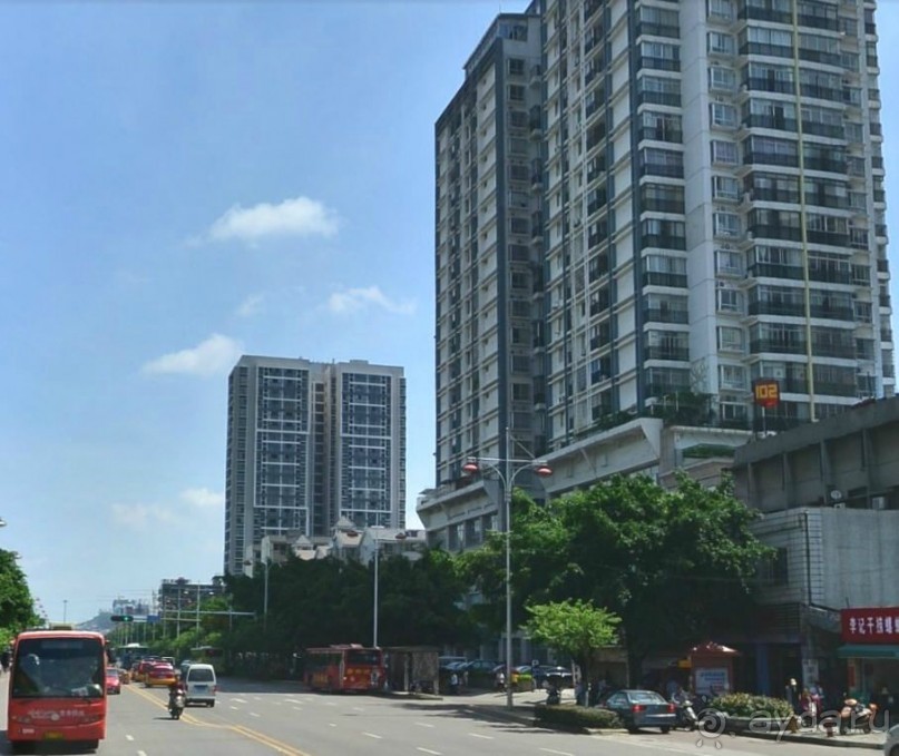 ЛЮЧЖОУ-город среди холмов