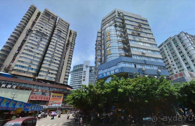 ЛЮЧЖОУ-город среди холмов