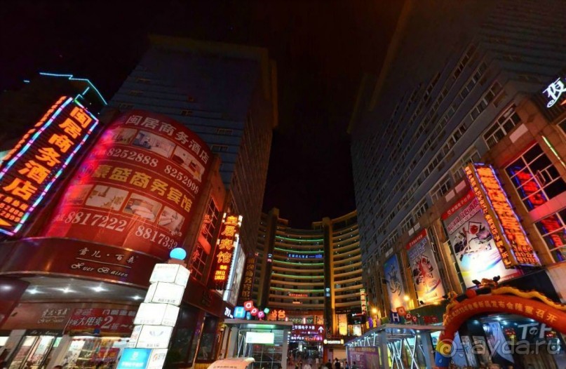 ЛЮЧЖОУ-город среди холмов