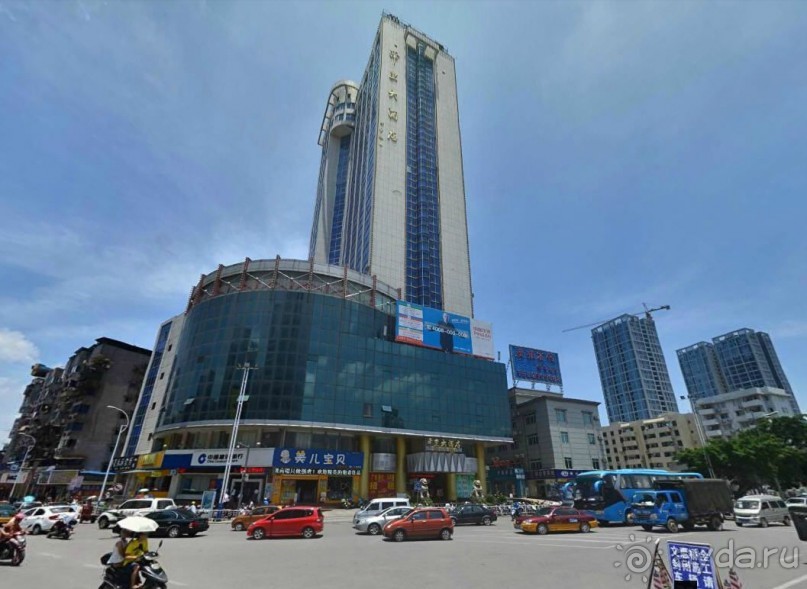 ЛЮЧЖОУ-город среди холмов