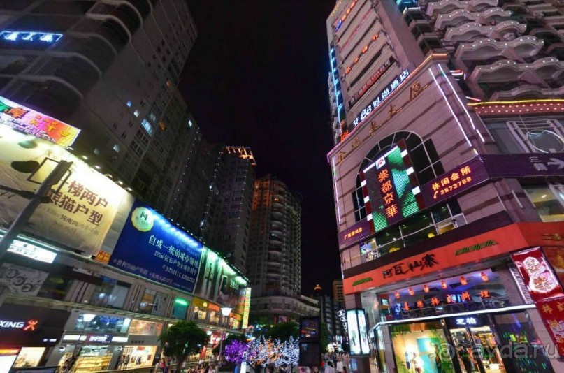 ЛЮЧЖОУ-город среди холмов