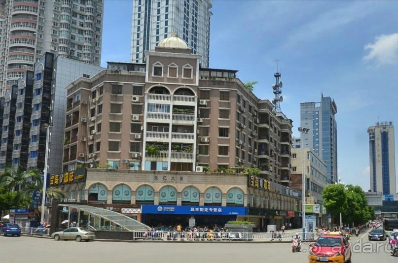 ЛЮЧЖОУ-город среди холмов