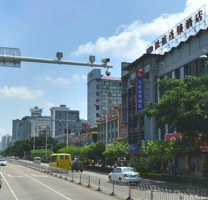 ЛЮЧЖОУ-город среди холмов