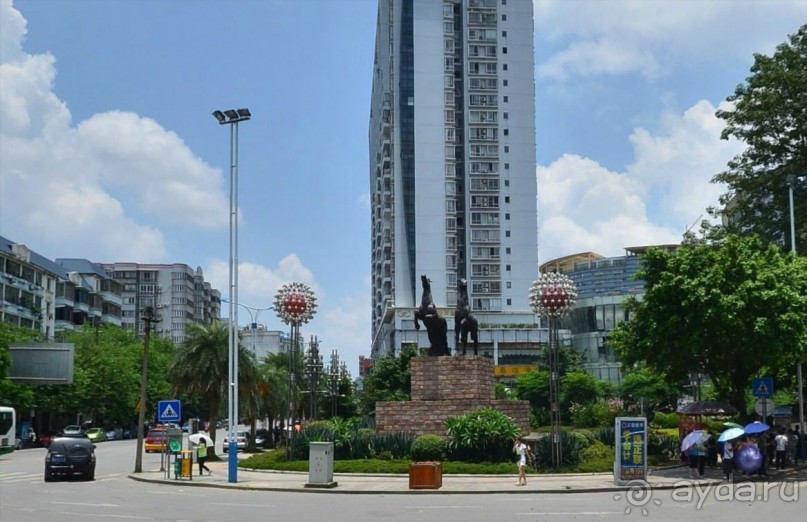 ЛЮЧЖОУ-город среди холмов