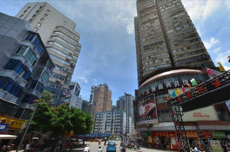 ЛЮЧЖОУ-город среди холмов