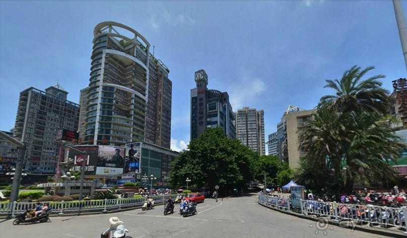 ЛЮЧЖОУ-город среди холмов