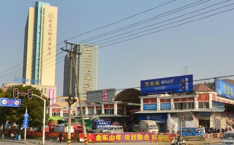 ИЧАН-ворота Сычуаньской котоловины