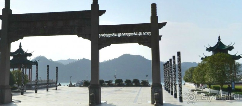 ИЧАН-ворота Сычуаньской котоловины