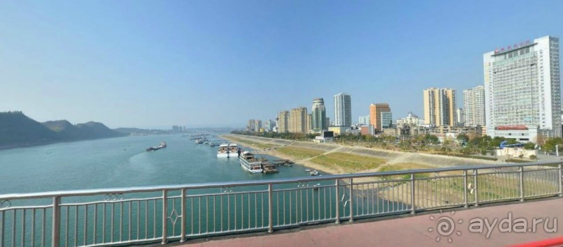 ИЧАН-ворота Сычуаньской котоловины