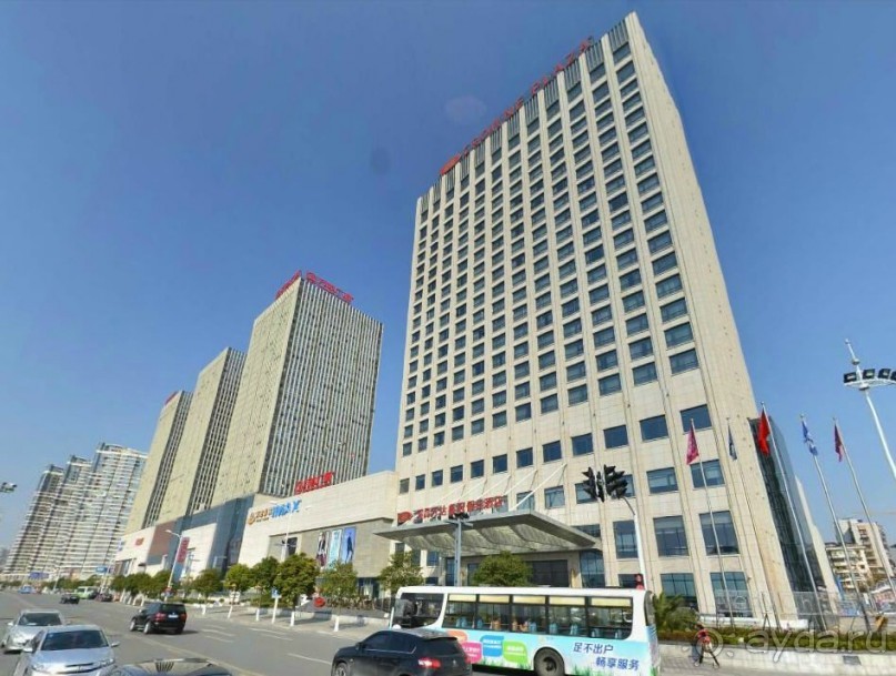 ИЧАН-ворота Сычуаньской котоловины