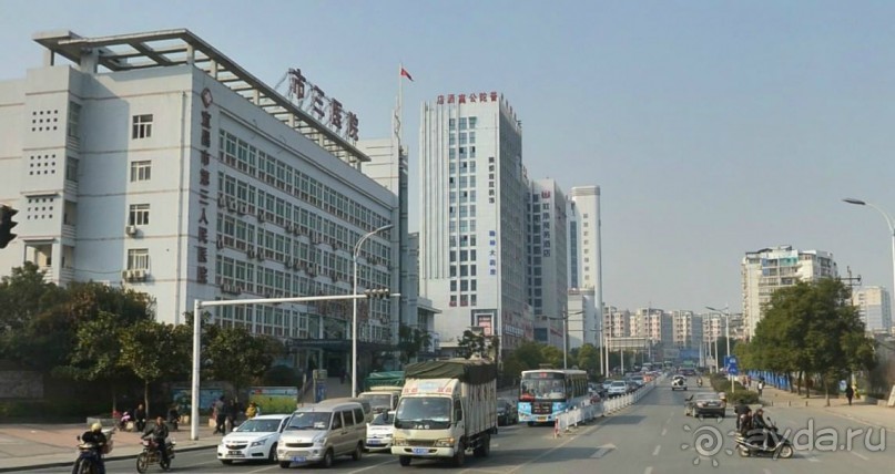 ИЧАН-ворота Сычуаньской котоловины