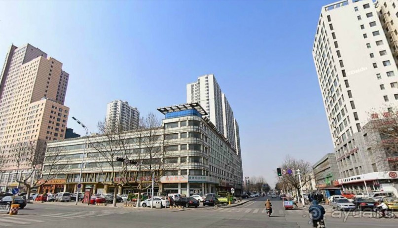 ЛИНЬИ-столица динозавров