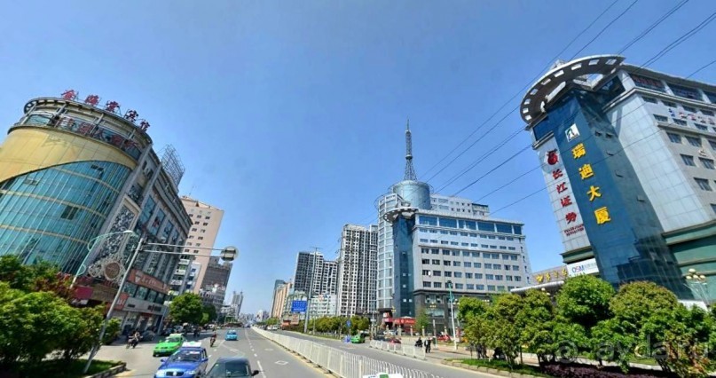 Наньчан-по пути из Пекина в Гонконг