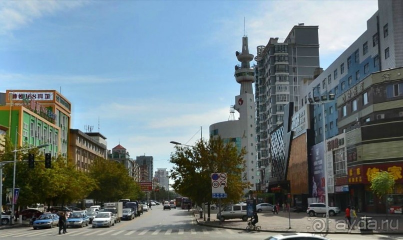 Альбом отзыва "ЦЗЯМУСЫ-университетский город в Китае"