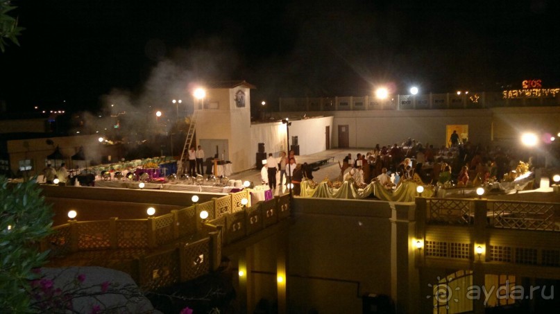 Определитесь сразу,зачем едете,если за красивым морем,то,вероятно,Вам не сюда...