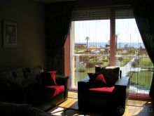 вид на море из гостиной