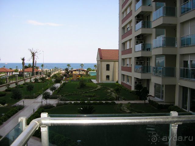 вид на море с балкона