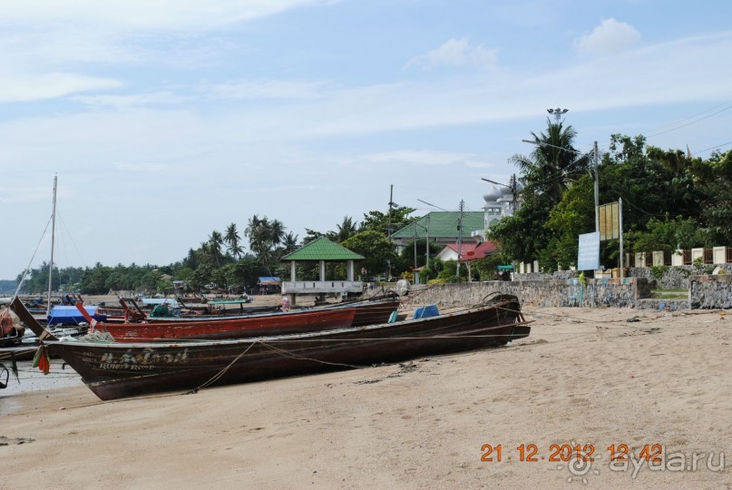 Отзыв об отеле Chalong Beach