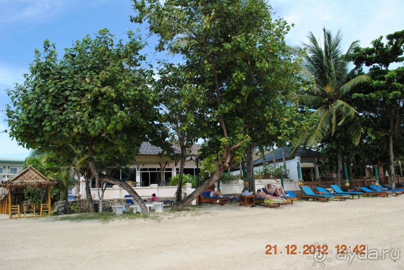 Отзыв об отеле Chalong Beach