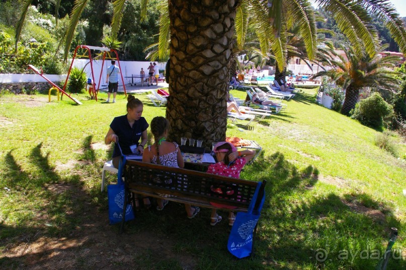 фото Loggas Guest House