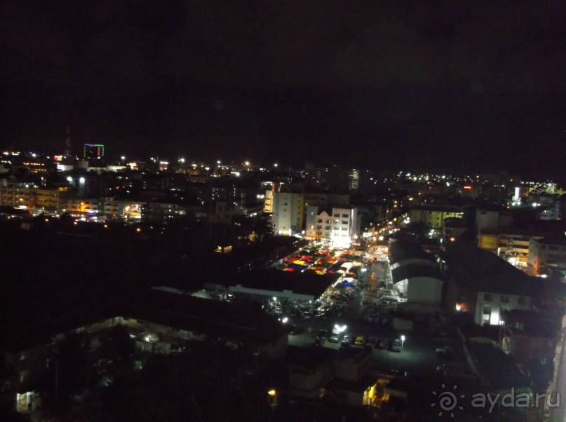 вид с балкона 11 этажа на 3 улицу