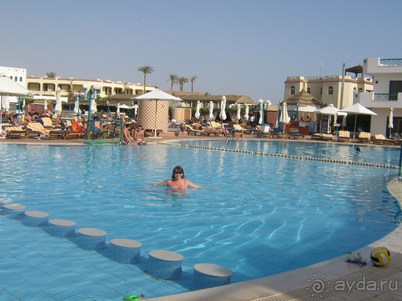 теплый бассейн