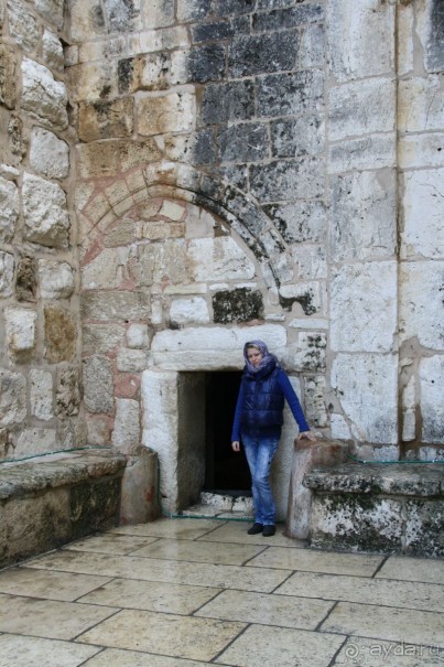 Вход в Храм Рождества Христова