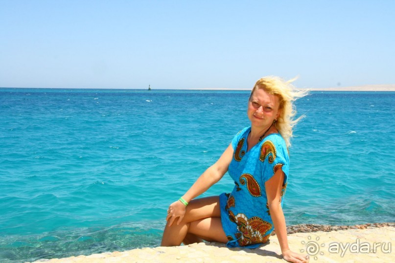 Если кроме моря и  питания  вам больше ничего не надо, тогда вам туда!